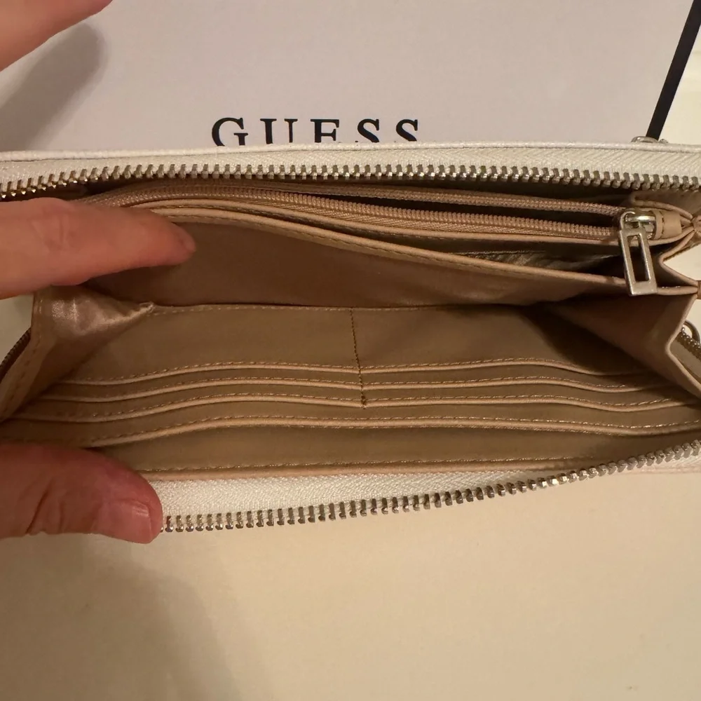 Guess chic wallet